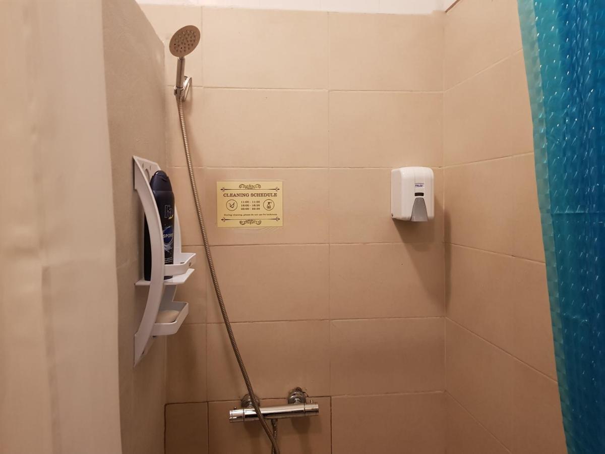"No Party & Many Rules" Hostel N1 София Екстериор снимка