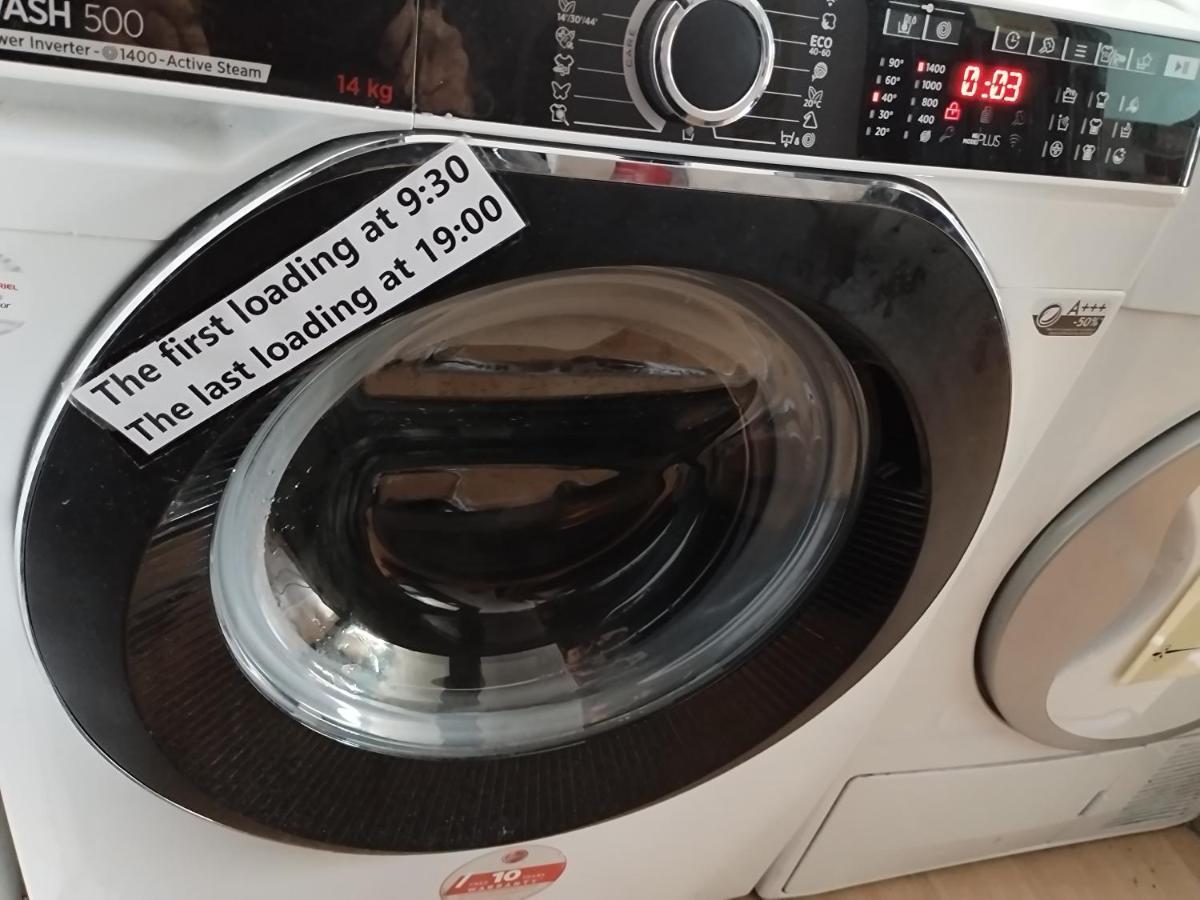 "No Party & Many Rules" Hostel N1 София Екстериор снимка